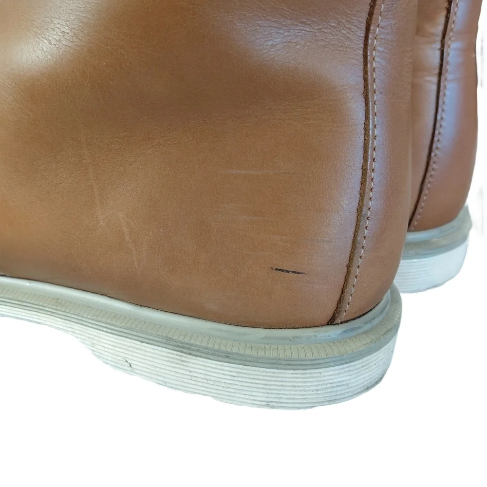 Dr. Martens Chester Light Brown Chukka Boots Men's Size 11 Leather Ankle Boots